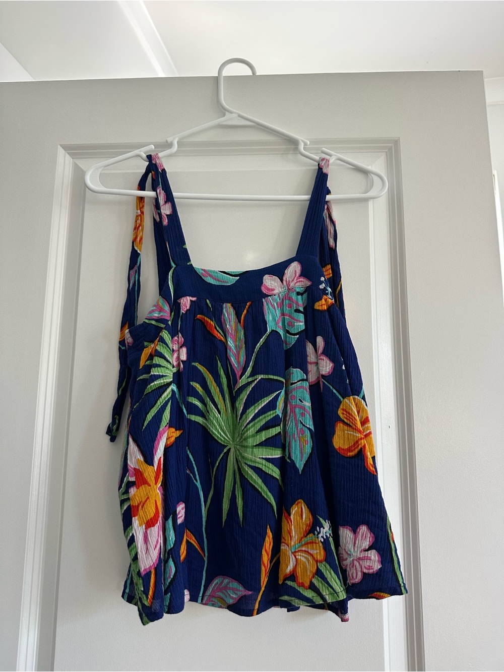 Tori Richard Tropical Print Tank Top
